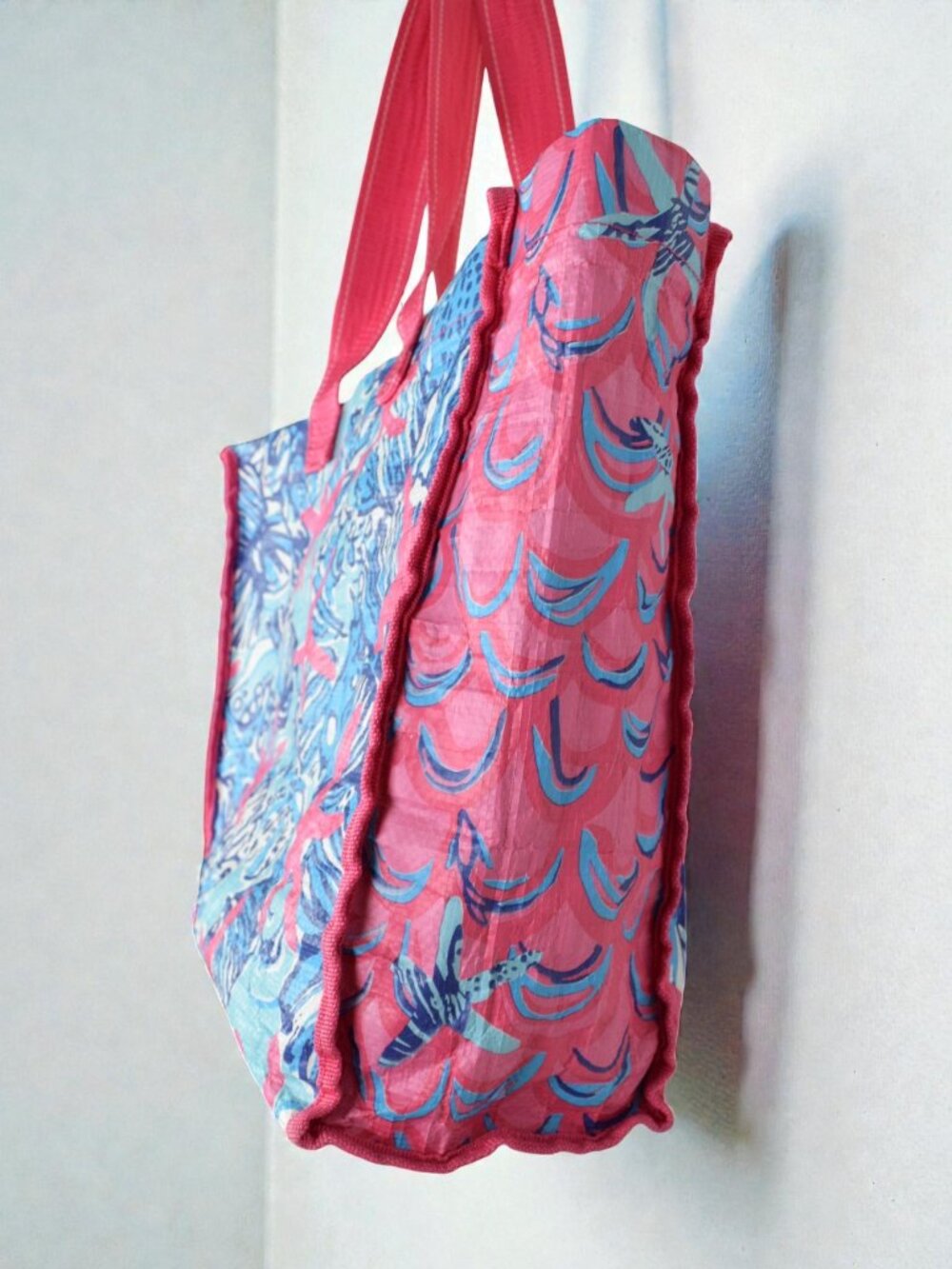 LILLY PULITZER SHE SELLS MARKET TOTE - Picture 6 of 11